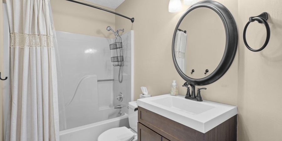 3104 S Autumn Court, Bloomington, Indiana 47401,MLS,202543265