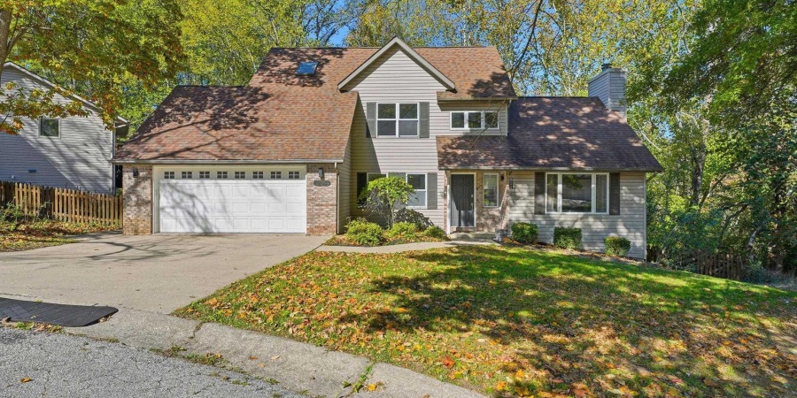 3104 S Autumn Court, Bloomington, Indiana 47401,MLS,202543265