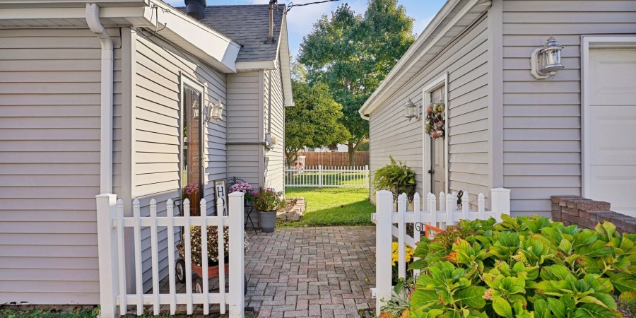 1412 19th Street, Bedford, Indiana 47421,MLS,202543276