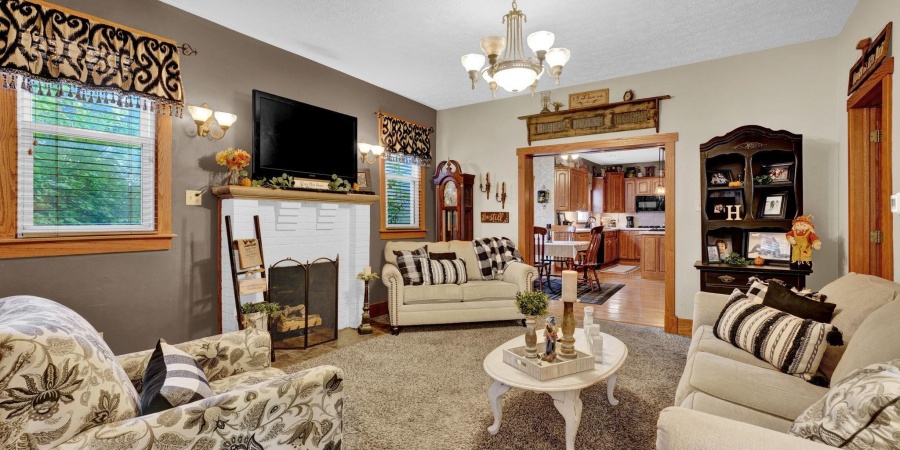 1412 19th Street, Bedford, Indiana 47421,MLS,202543276