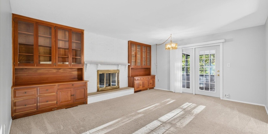 1529 E Dunstan Drive, Bloomington, Indiana 47401,MLS,202543343