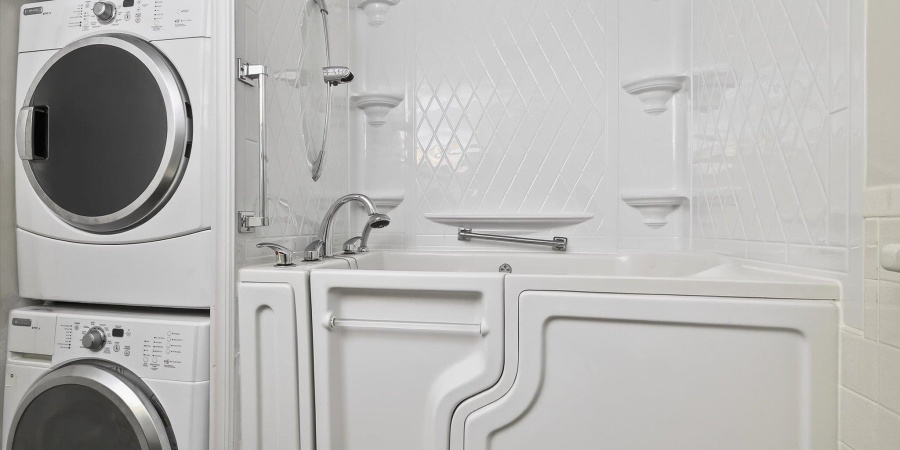 1529 E Dunstan Drive, Bloomington, Indiana 47401,MLS,202543343