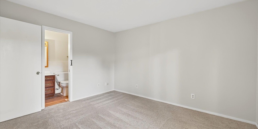 1529 E Dunstan Drive, Bloomington, Indiana 47401,MLS,202543343