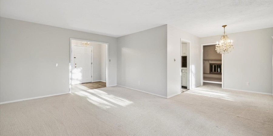 1529 E Dunstan Drive, Bloomington, Indiana 47401,MLS,202543343