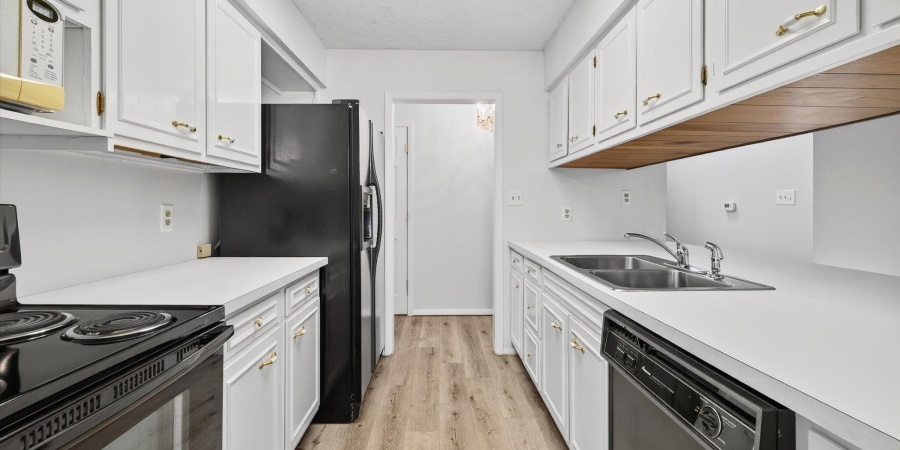 1529 E Dunstan Drive, Bloomington, Indiana 47401,MLS,202543343