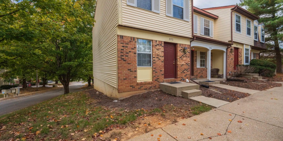 2352 S Burberry Lane, Bloomington, Indiana 47401,MLS,202543400