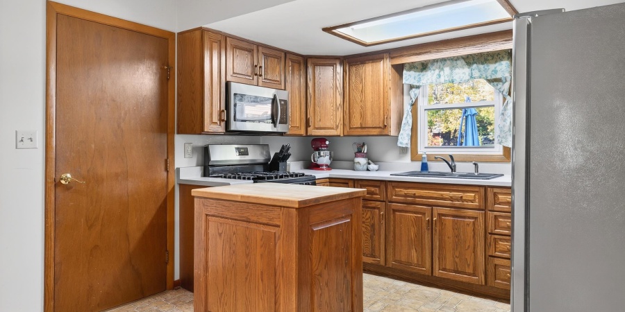 4410 W Craig Drive, Bloomington, Indiana 47404-9342,MLS,202543412