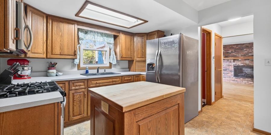 4410 W Craig Drive, Bloomington, Indiana 47404-9342,MLS,202543412