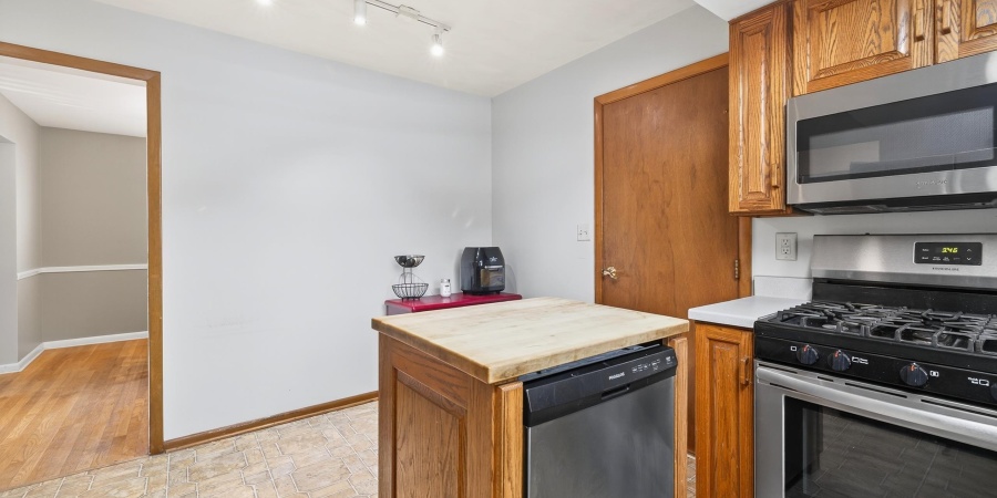 4410 W Craig Drive, Bloomington, Indiana 47404-9342,MLS,202543412