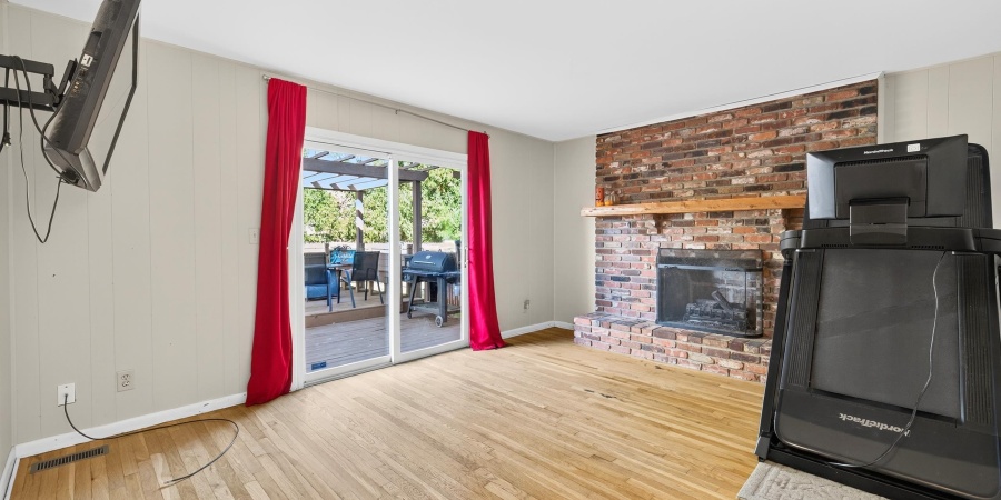 4410 W Craig Drive, Bloomington, Indiana 47404-9342,MLS,202543412