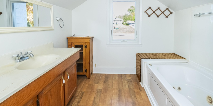 490 N Jefferson Street, Martinsville, Indiana 46151,MLS,202543430