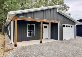 579 NW 3rd Street, Linton, Indiana 47441,MLS,202543432