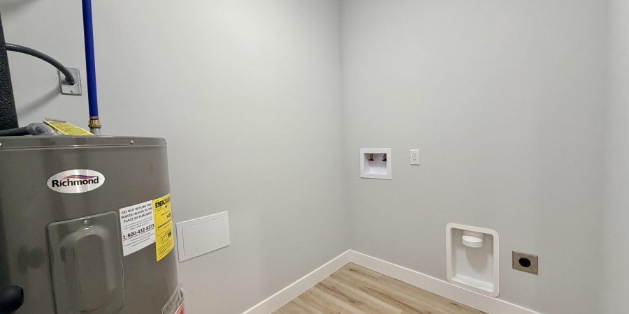 579 NW 3rd Street, Linton, Indiana 47441,MLS,202543432