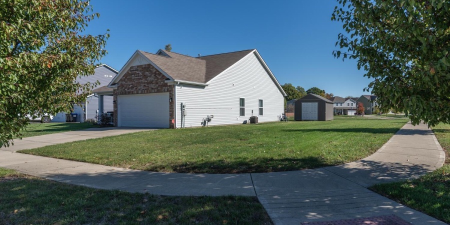 5302 N Monica Court, Bloomington, Indiana 47404,MLS,202543436