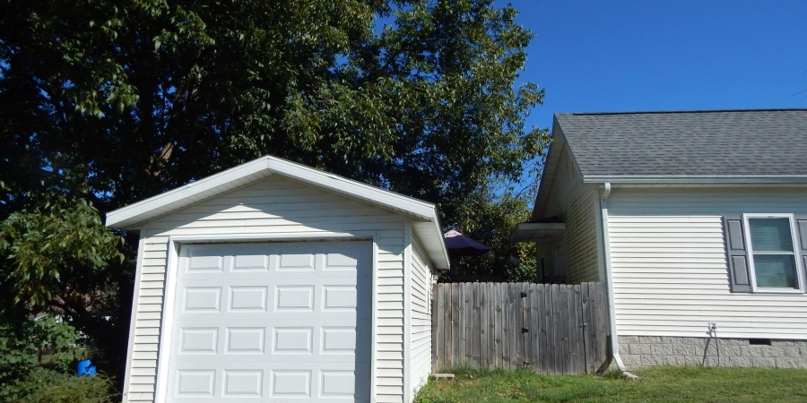 1511 11th Street, Bedford, Indiana 47421,MLS,202543497