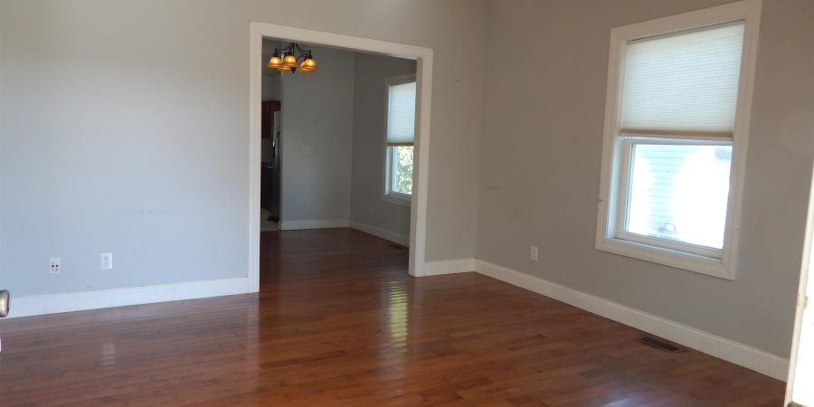 1511 11th Street, Bedford, Indiana 47421,MLS,202543497