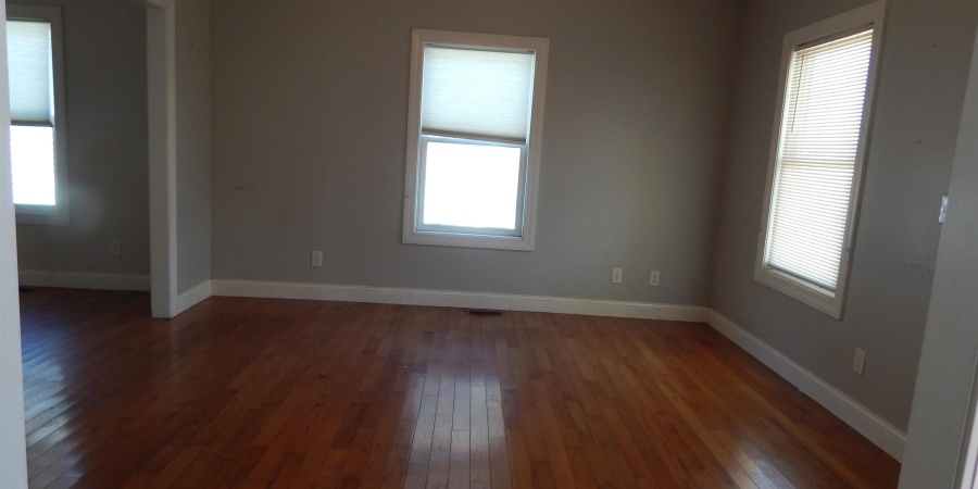 1511 11th Street, Bedford, Indiana 47421,MLS,202543497