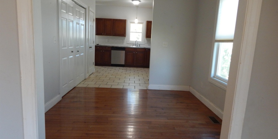 1511 11th Street, Bedford, Indiana 47421,MLS,202543497