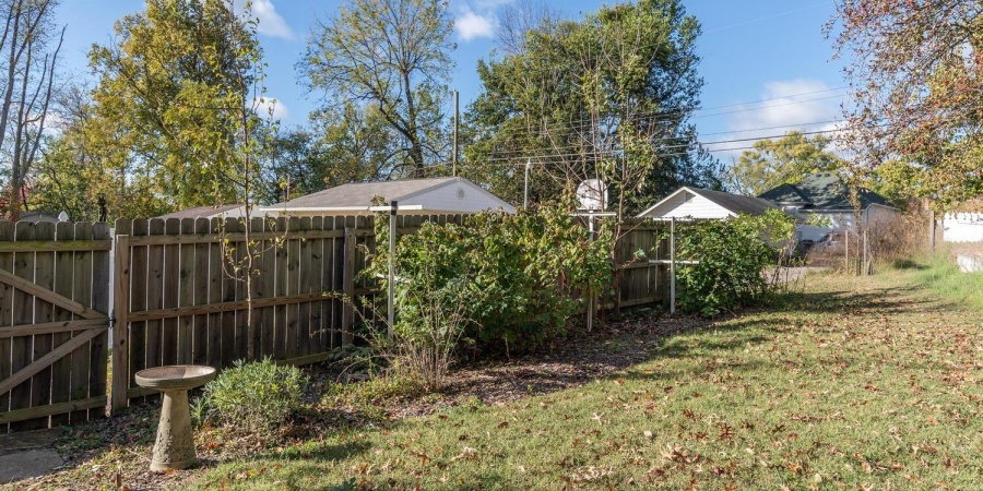 1112 S Madison Street, Bloomington, Indiana 47403,MLS,202543564