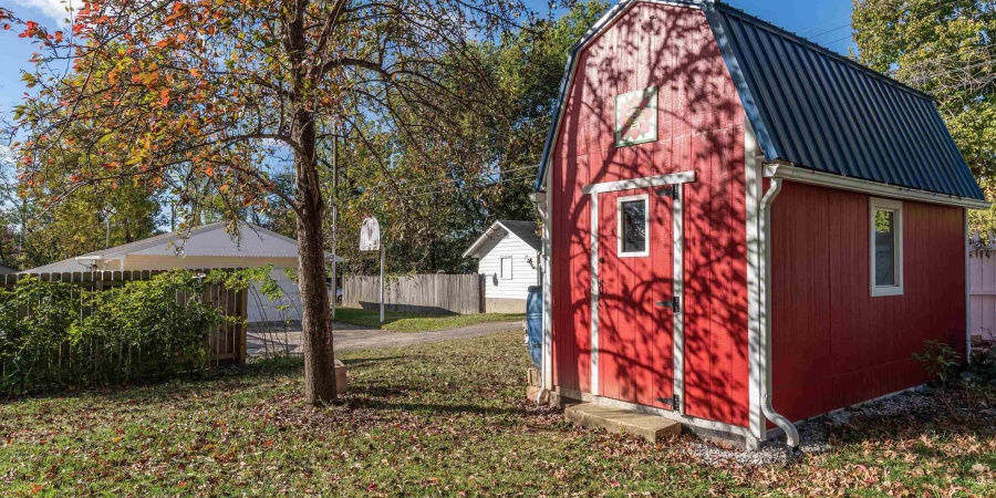 1112 S Madison Street, Bloomington, Indiana 47403,MLS,202543564