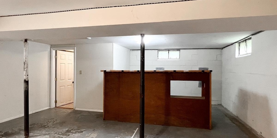 2519 E 7th Street, Bloomington, Indiana 47408,MLS,202543724