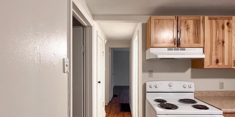 330 N Roosevelt Street, Bloomington, Indiana 47408,MLS,202543732