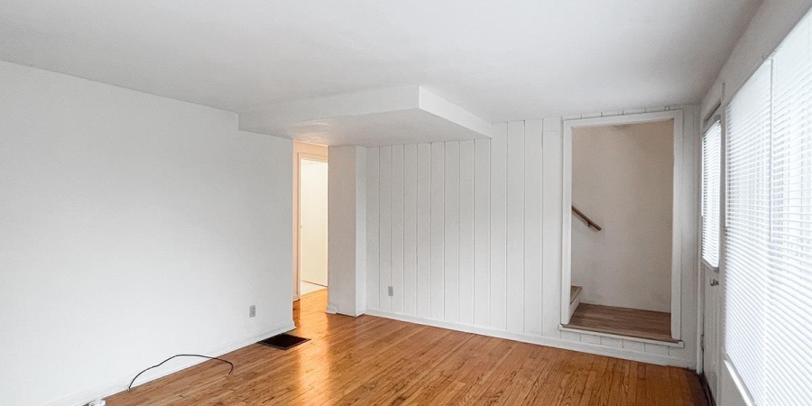 330 N Roosevelt Street, Bloomington, Indiana 47408,MLS,202543732