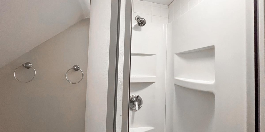 330 N Roosevelt Street, Bloomington, Indiana 47408,MLS,202543732