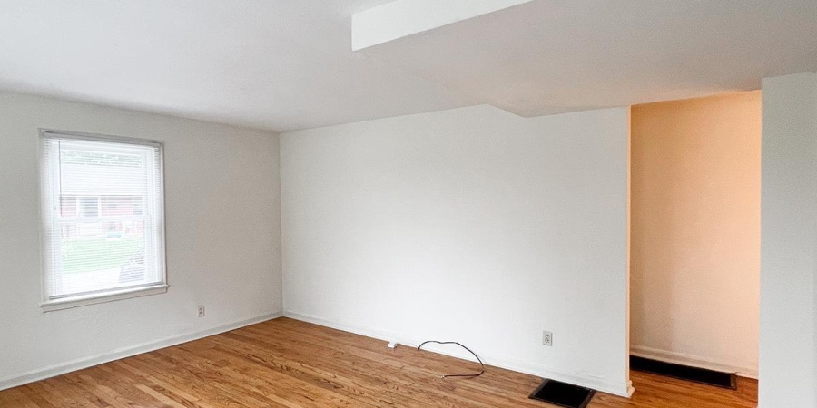 330 N Roosevelt Street, Bloomington, Indiana 47408,MLS,202543732