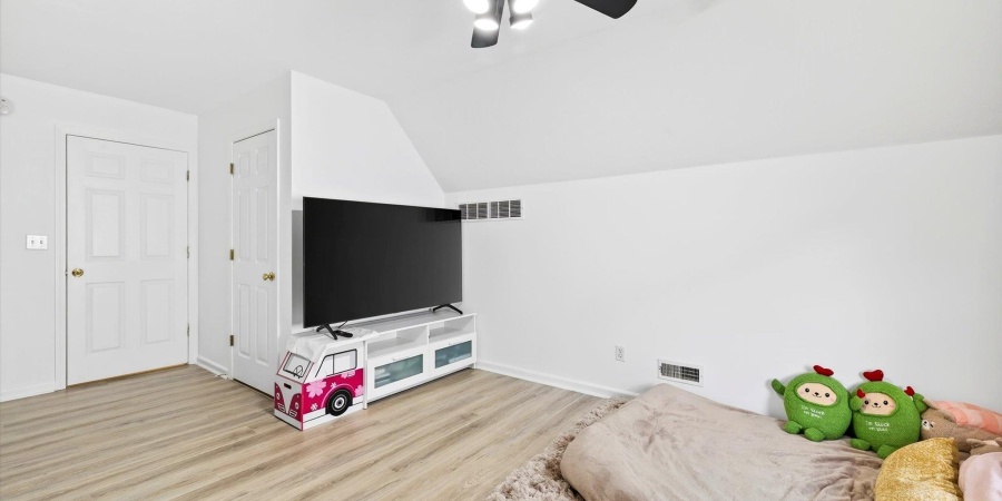 2640 S Isabel Court, Bloomington, Indiana 47403,MLS,202543765