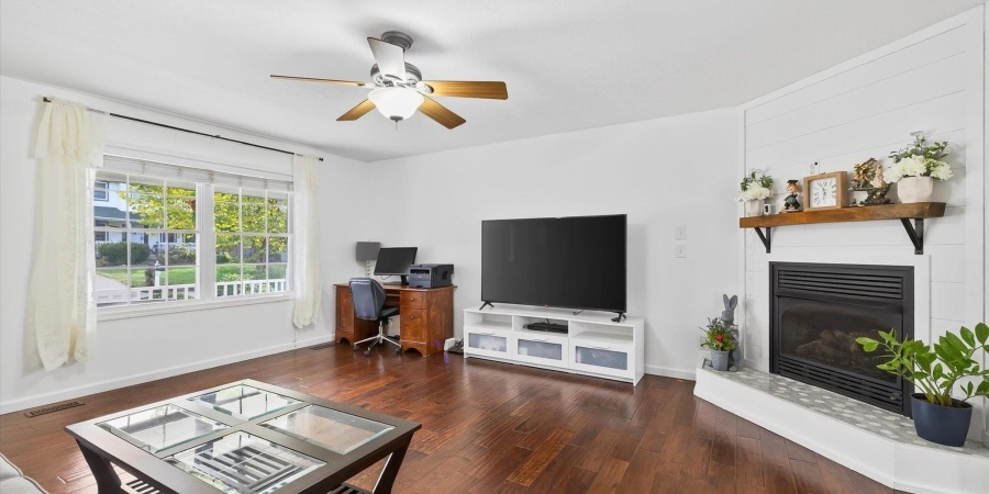 2640 S Isabel Court, Bloomington, Indiana 47403,MLS,202543765