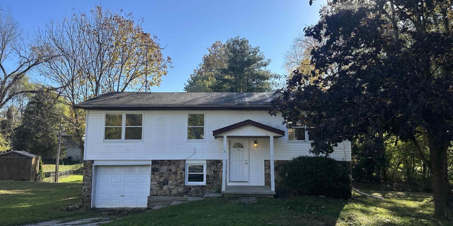 131 E Cooper Court, Ellettsville, Indiana 47429-1616,MLS,202543856