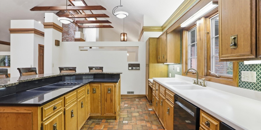 3801 N Bittersweet Drive, Bloomington, Indiana 47408,MLS,202543955