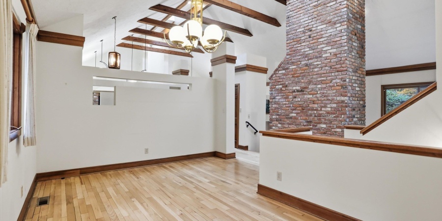 3801 N Bittersweet Drive, Bloomington, Indiana 47408,MLS,202543955