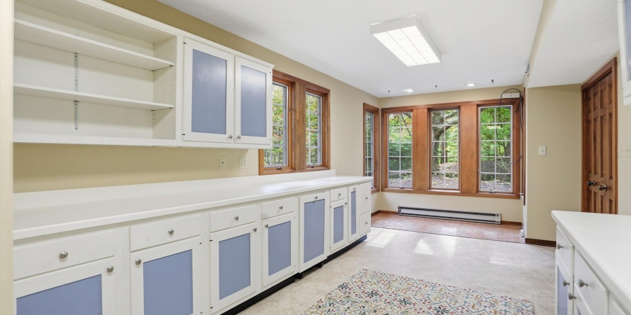 3801 N Bittersweet Drive, Bloomington, Indiana 47408,MLS,202543955