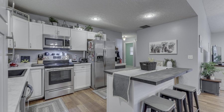 596 Briarwood Lane, Bedford, Indiana 47421,MLS,202544013