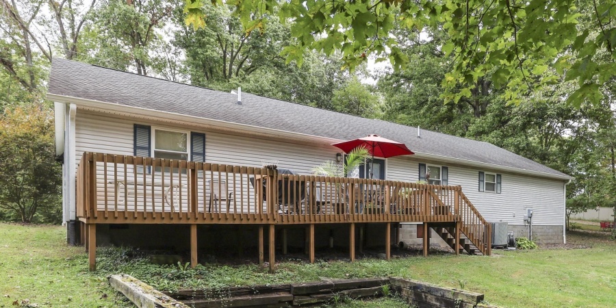 596 Briarwood Lane, Bedford, Indiana 47421,MLS,202544013