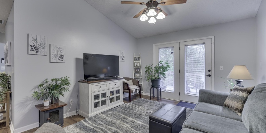 596 Briarwood Lane, Bedford, Indiana 47421,MLS,202544013