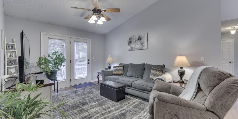 596 Briarwood Lane, Bedford, Indiana 47421,MLS,202544013