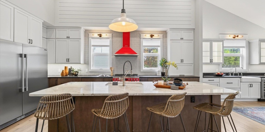 943 E Nicholas Lane, Ellettsville, Indiana 47429-8200,MLS,202544018