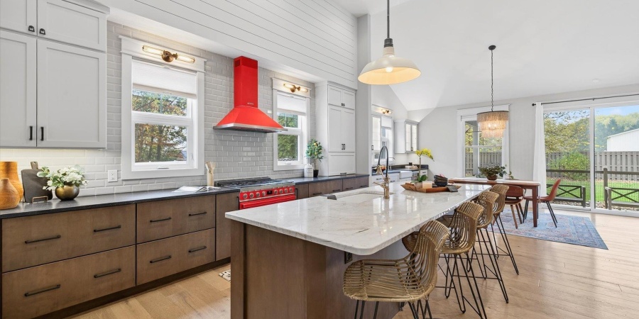 943 E Nicholas Lane, Ellettsville, Indiana 47429-8200,MLS,202544018