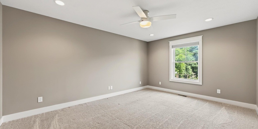 943 E Nicholas Lane, Ellettsville, Indiana 47429-8200,MLS,202544018