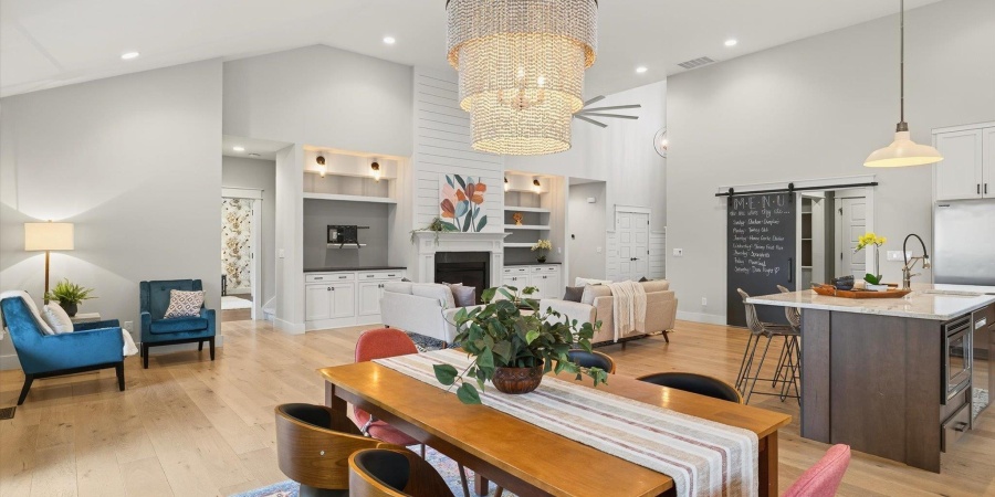 943 E Nicholas Lane, Ellettsville, Indiana 47429-8200,MLS,202544018