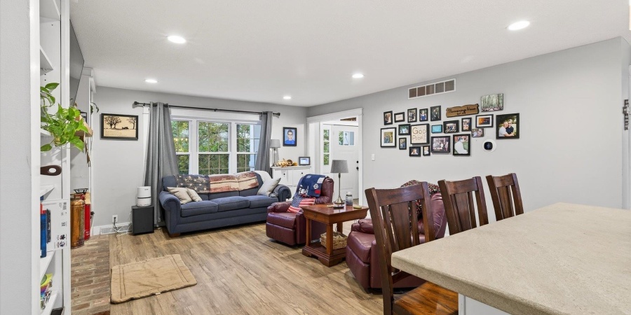 2415 W Amherst Road, Bloomington, Indiana 47404-9000,MLS,202544028