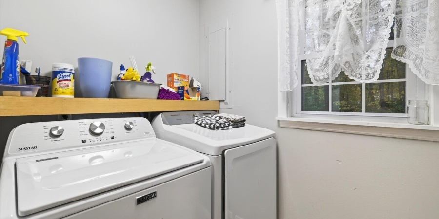 2415 W Amherst Road, Bloomington, Indiana 47404-9000,MLS,202544028