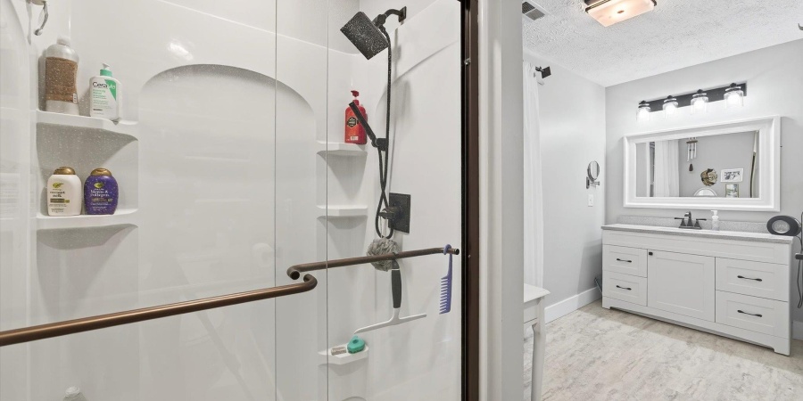 2415 W Amherst Road, Bloomington, Indiana 47404-9000,MLS,202544028