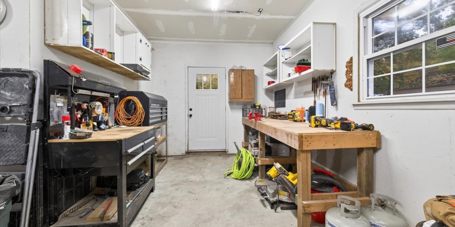 2415 W Amherst Road, Bloomington, Indiana 47404-9000,MLS,202544028