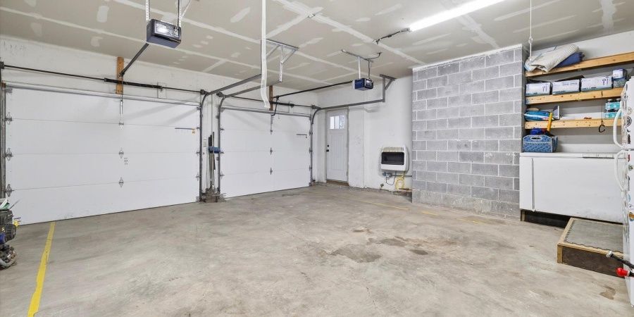 2415 W Amherst Road, Bloomington, Indiana 47404-9000,MLS,202544028