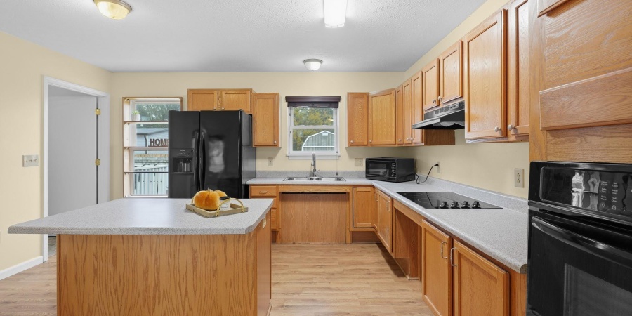 252 W Harrison Street, Paragon, Indiana 46166,MLS,202544031