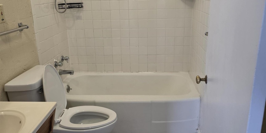 2301 E 5th Street, Bloomington, Indiana 47408-4170,MLS,202502507